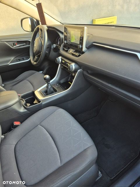 Toyota RAV4 2.0 Comfort 4x2 - 6
