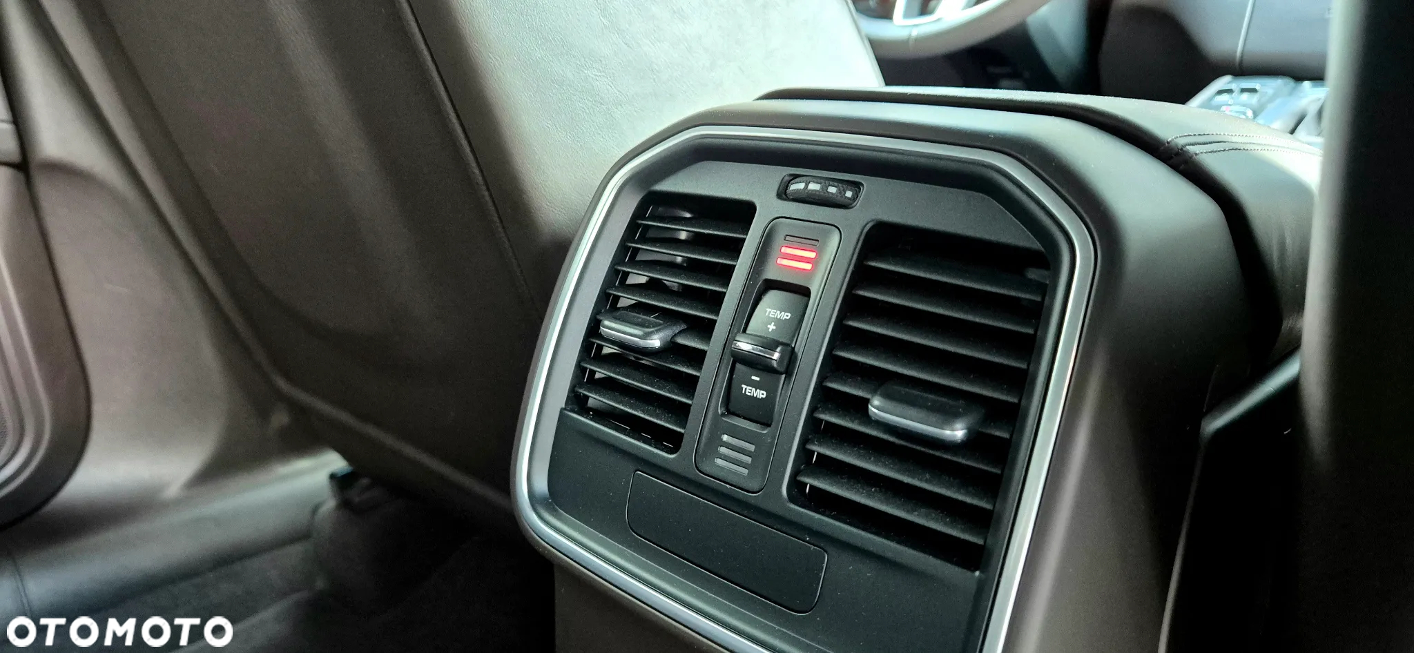 Porsche Macan S - 19