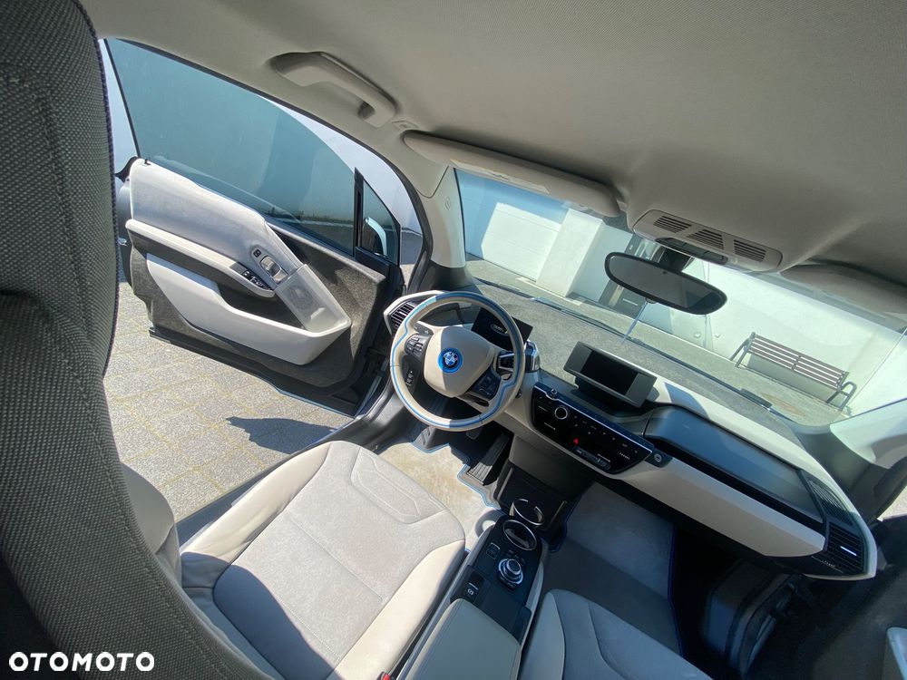 BMW i3 (60 Ah) - 25