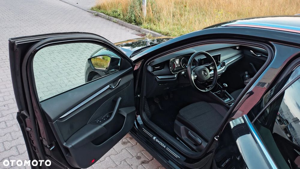 Skoda Octavia 1.5 TSI GPF ACT Ambition - 11