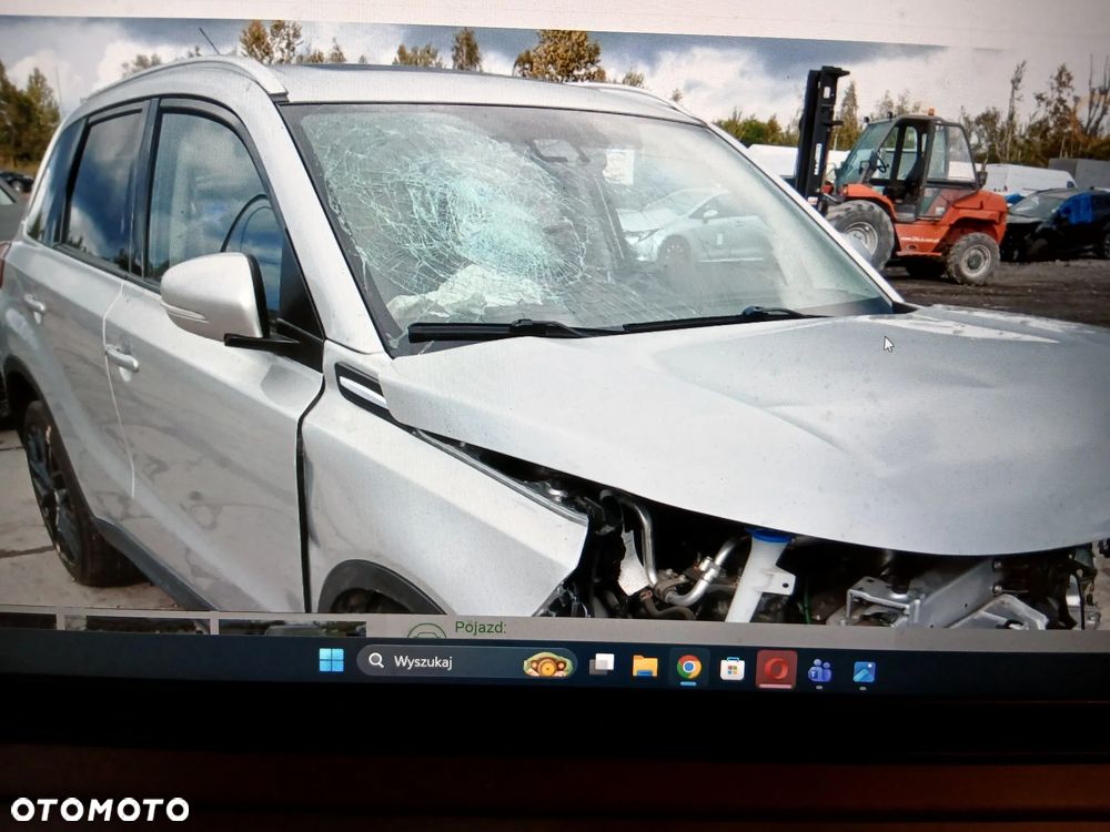 Suzuki Vitara 1.5 Strong Hybrid Premium 4WD AGS - 25