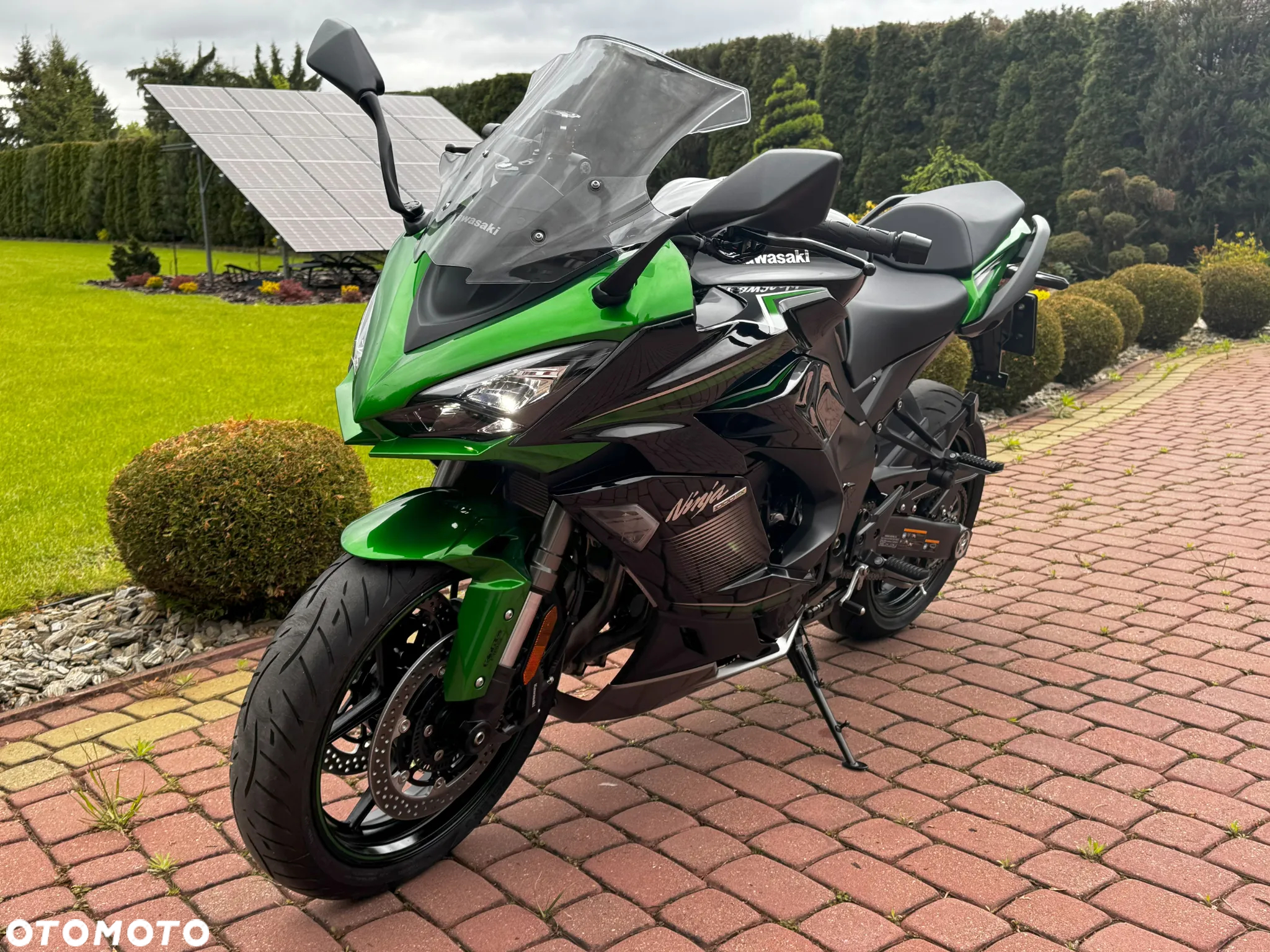 Kawasaki Ninja 1000 SX - 2