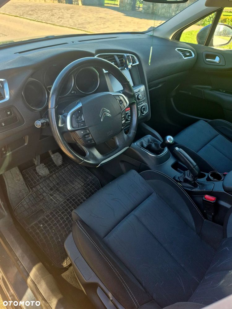 Citroën C4 1.6 HDi Seduction - 8