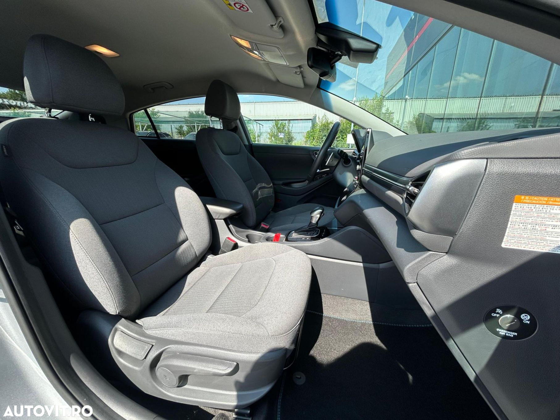 Hyundai IONIQ Hybrid 1.6 GDI - 15