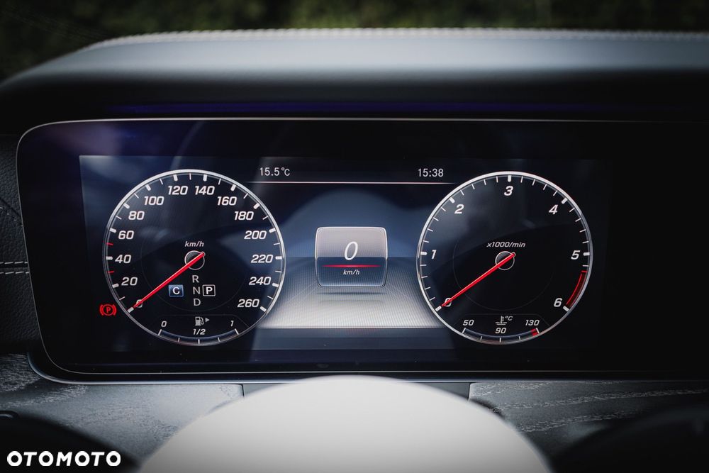 Mercedes-Benz CLS - 33