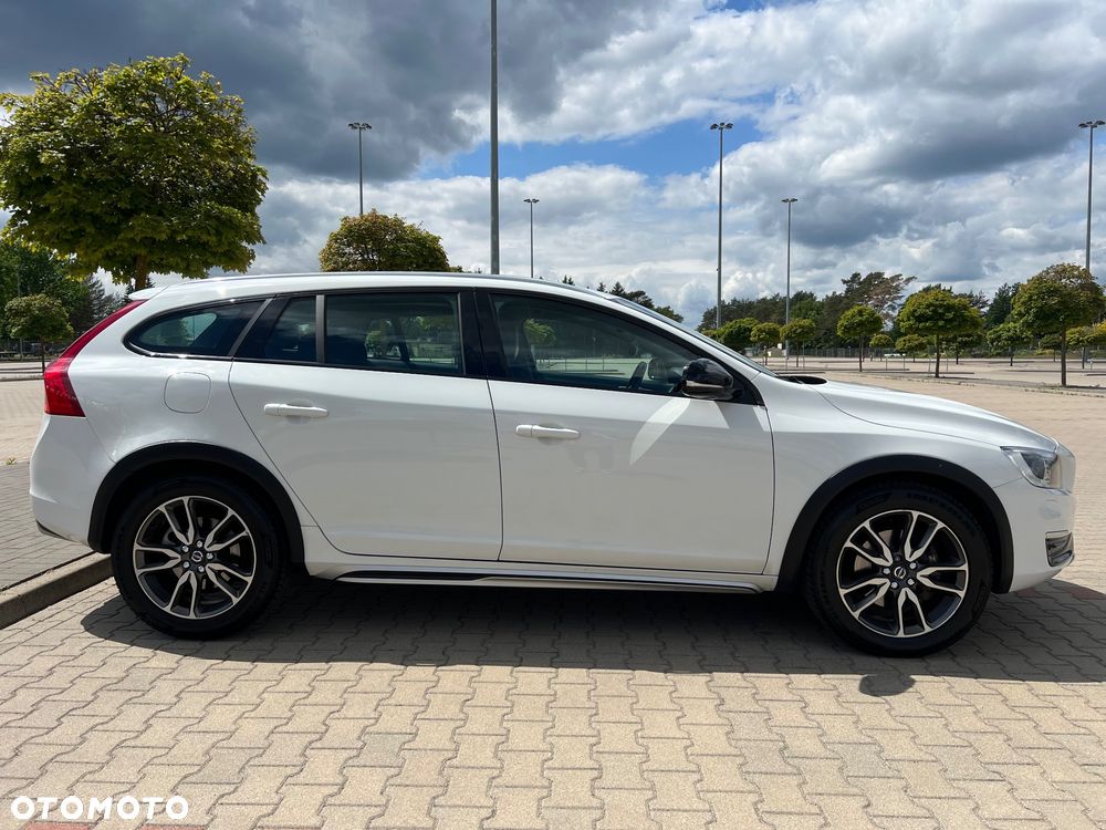 Volvo V60 Cross Country D4 AWD Summum - 7