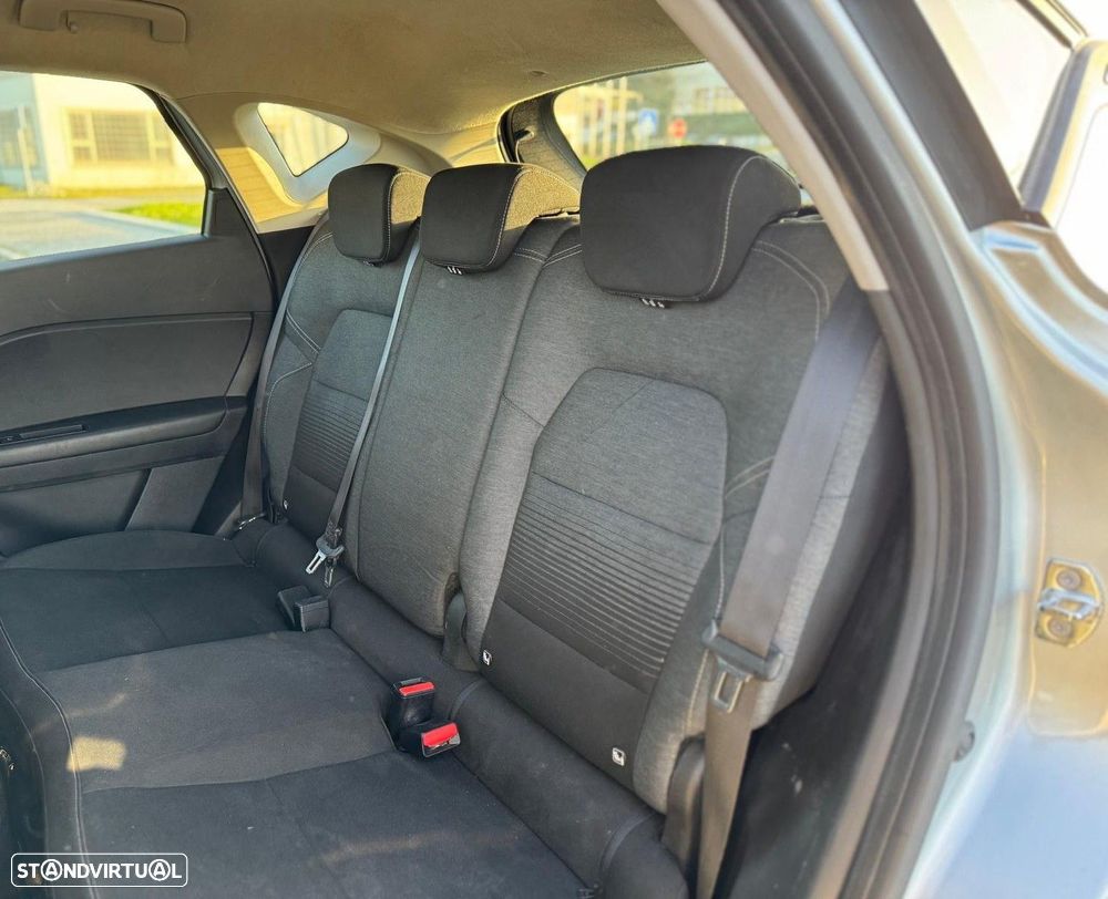 Renault Captur 1.5 dCi Exclusive - 11