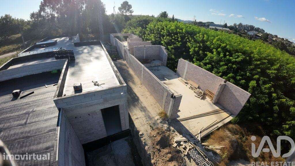 Moradia térrea T3 em Lodares de 229,4 m2 - Grande imagem: 5/14