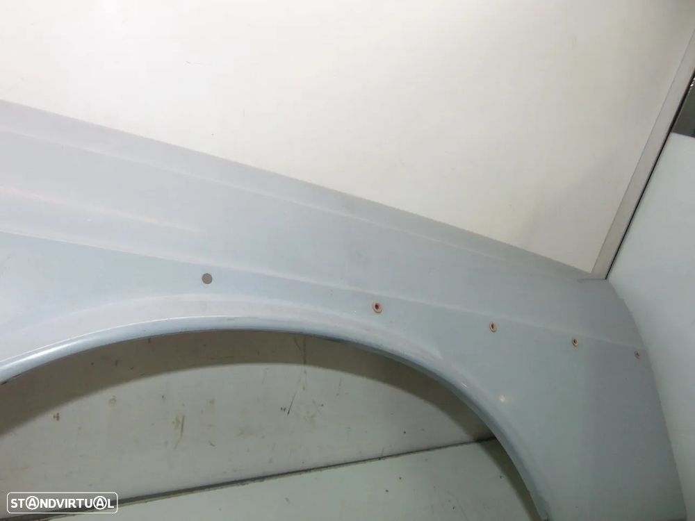 Mercedes W123 guarda lamas esquerdo - 3