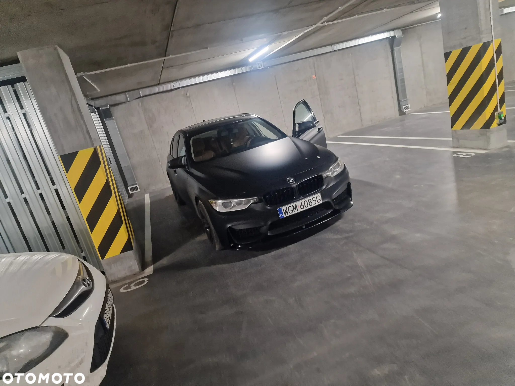 BMW Seria 3 - 17