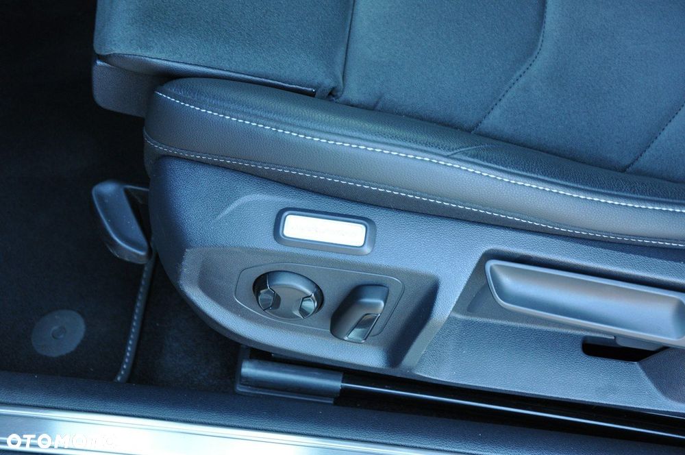 Volkswagen Arteon 2.0 TSI DSG R-Line Edition - 12