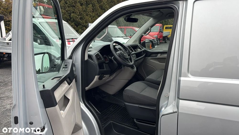 Volkswagen Transporter T6 - 10