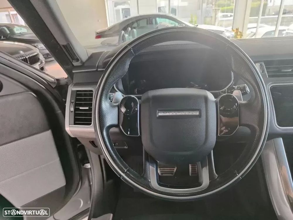 Land Rover Range Rover Sport - 21