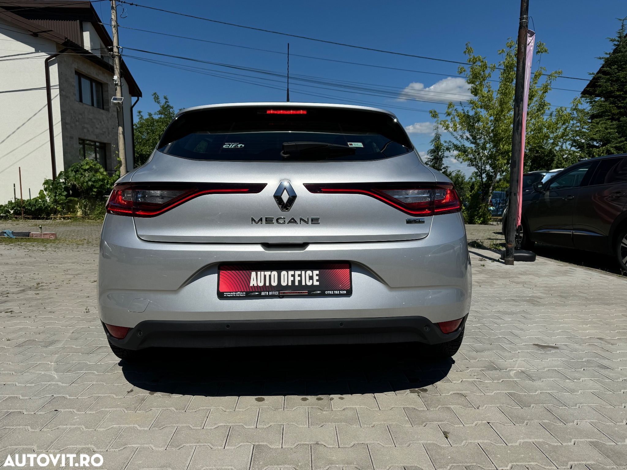 Renault Megane BLUE dCi Zen - 3
