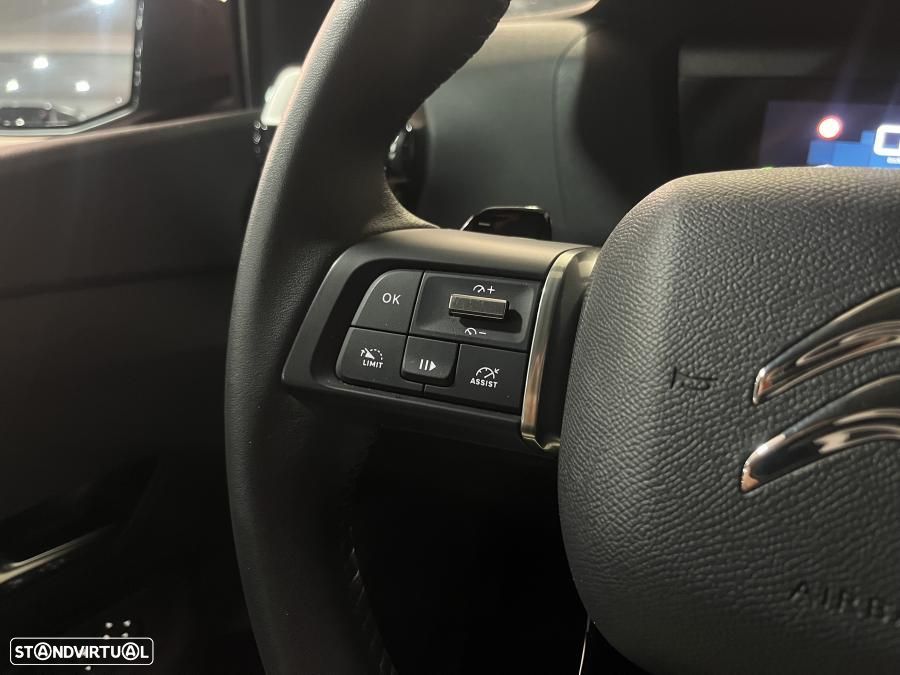 Citroën C4 X 1.2 PureTech Plus EAT8 - 19