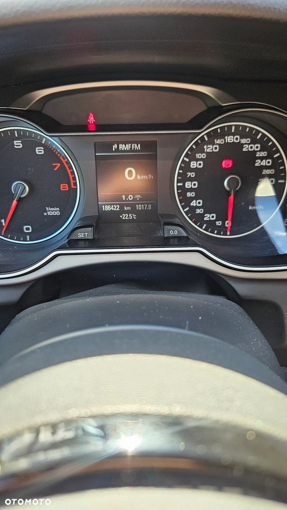 Audi A4 Limousine - 12