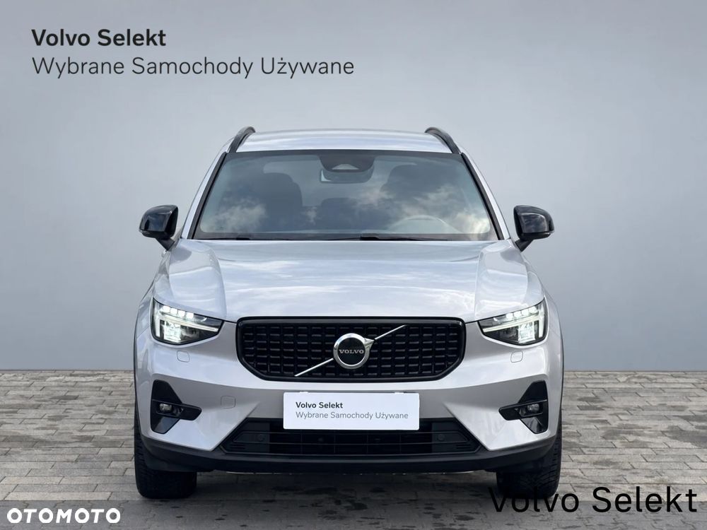 Volvo XC 40 - 4