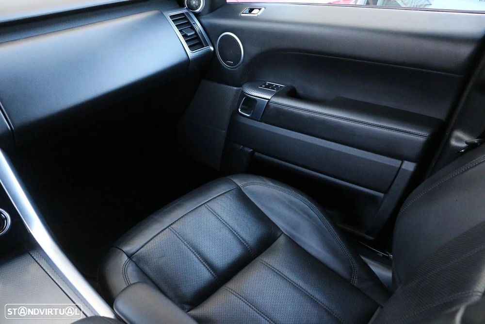 Land Rover Range Rover Sport 2.0 Si4 PHEV HSE Dynamic Stealth - 32