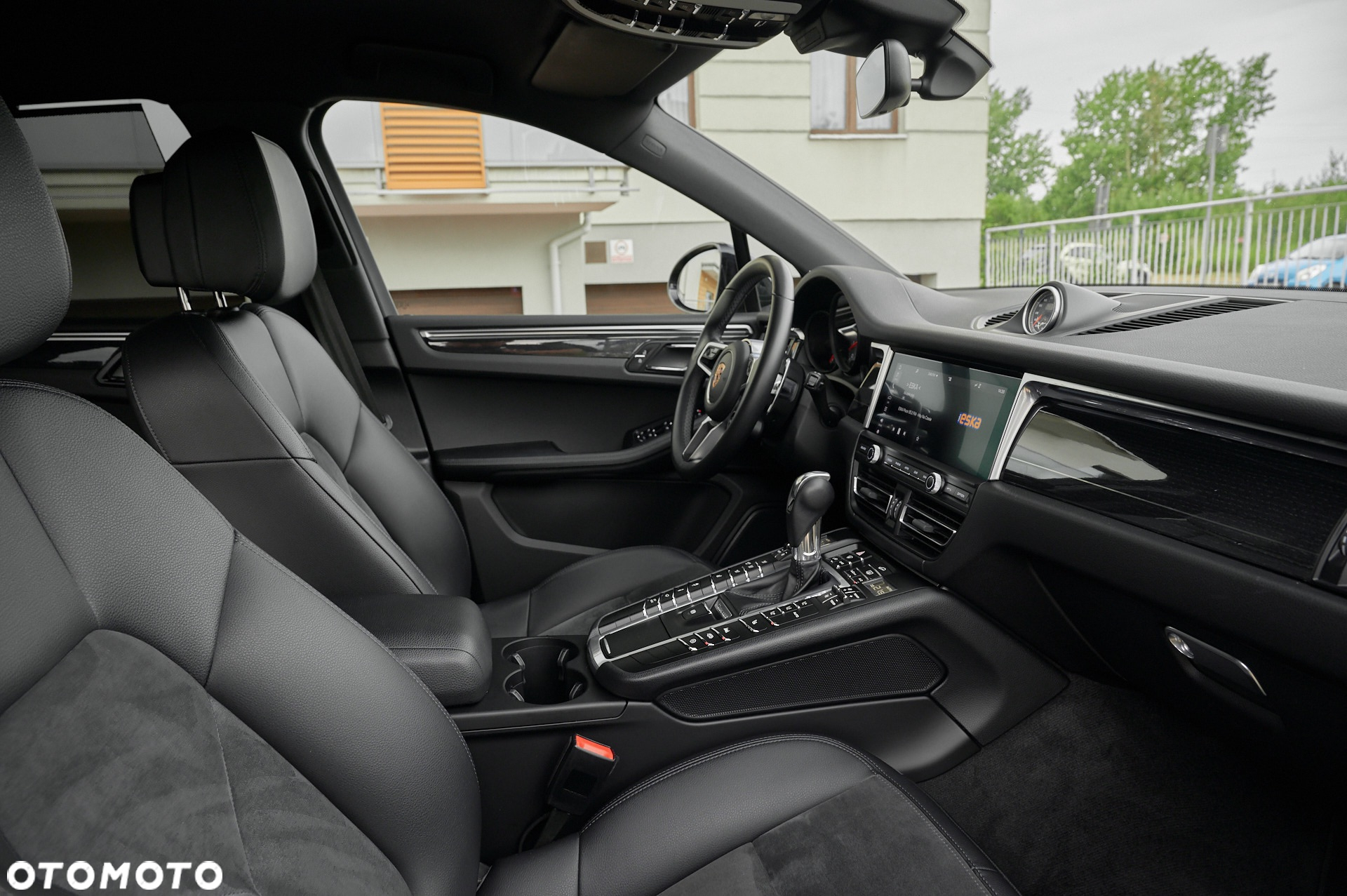 Porsche Macan S - 23