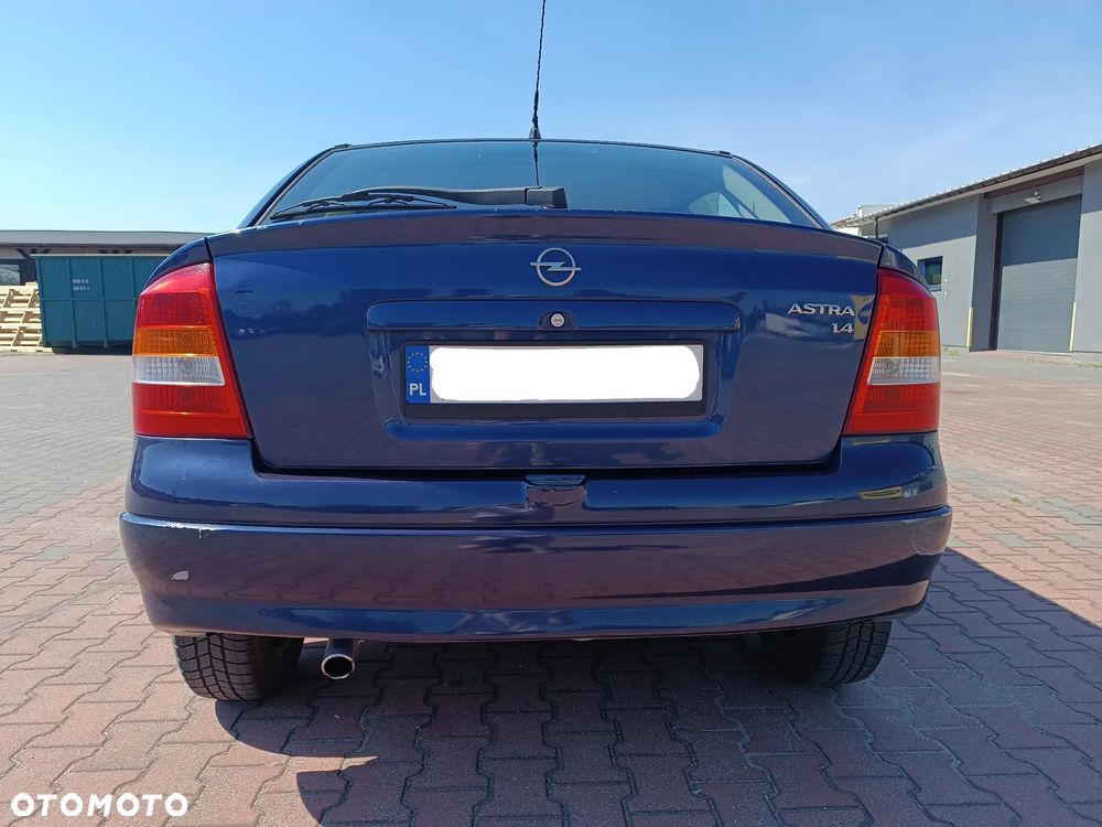 Opel Astra 1.4 Club - 10