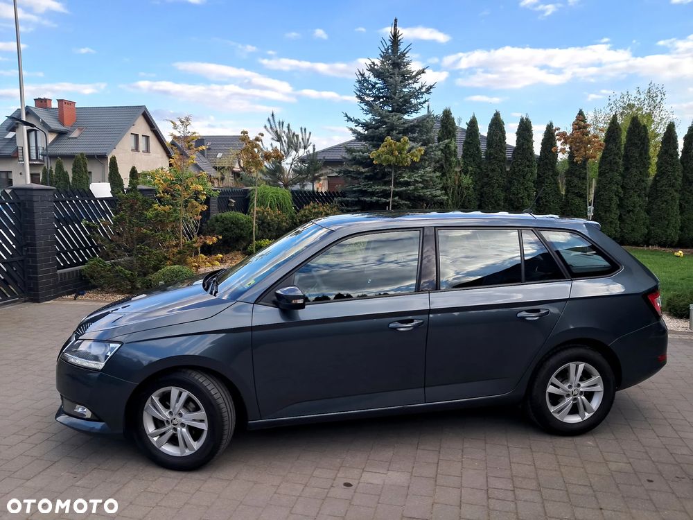 Skoda Fabia 1.0 TSI Ambition - 2