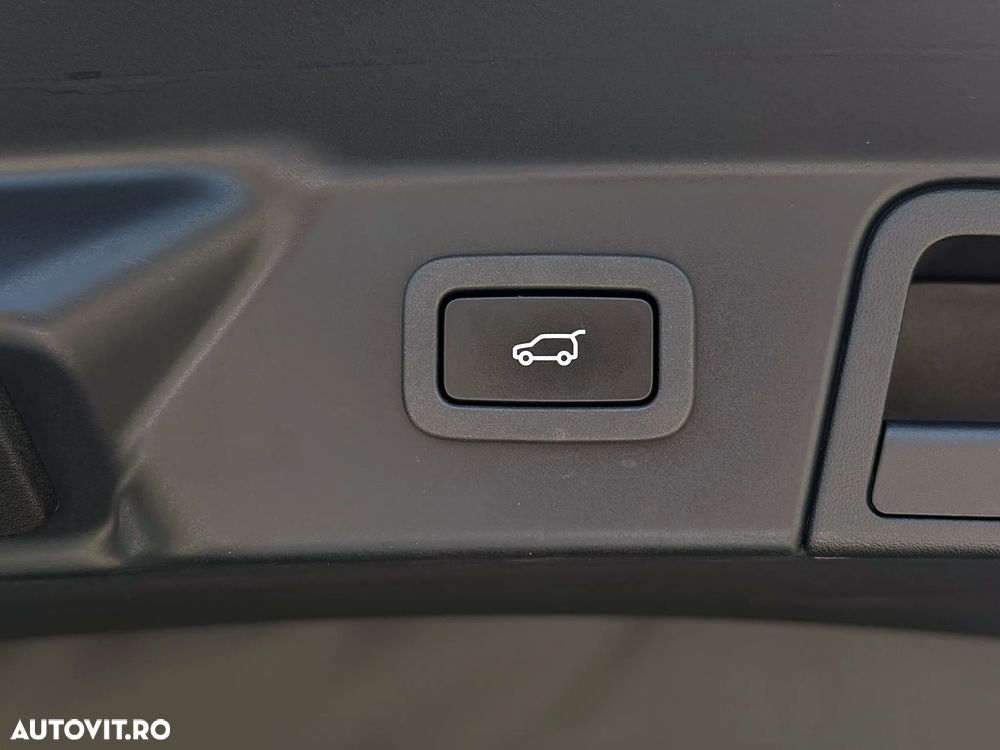 Land Rover Range Rover Velar 2.0 R-Dynamic - 36