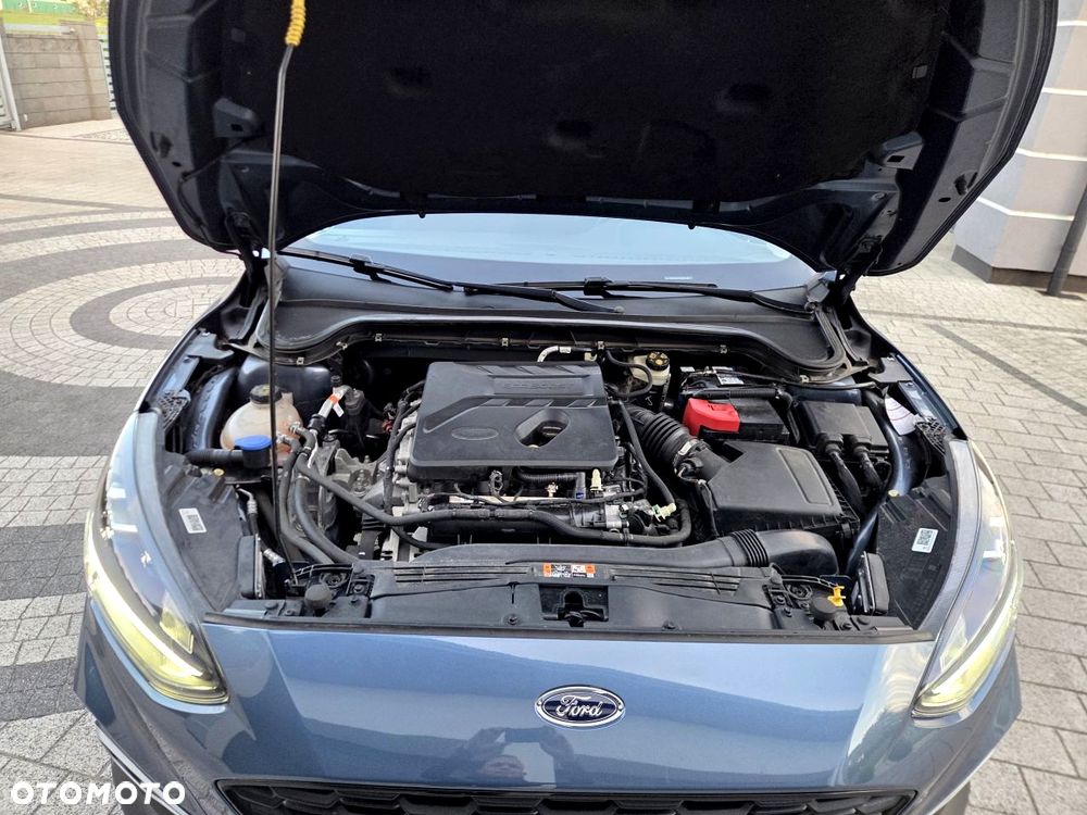 Ford Focus 1.5 EcoBoost Active X - 36