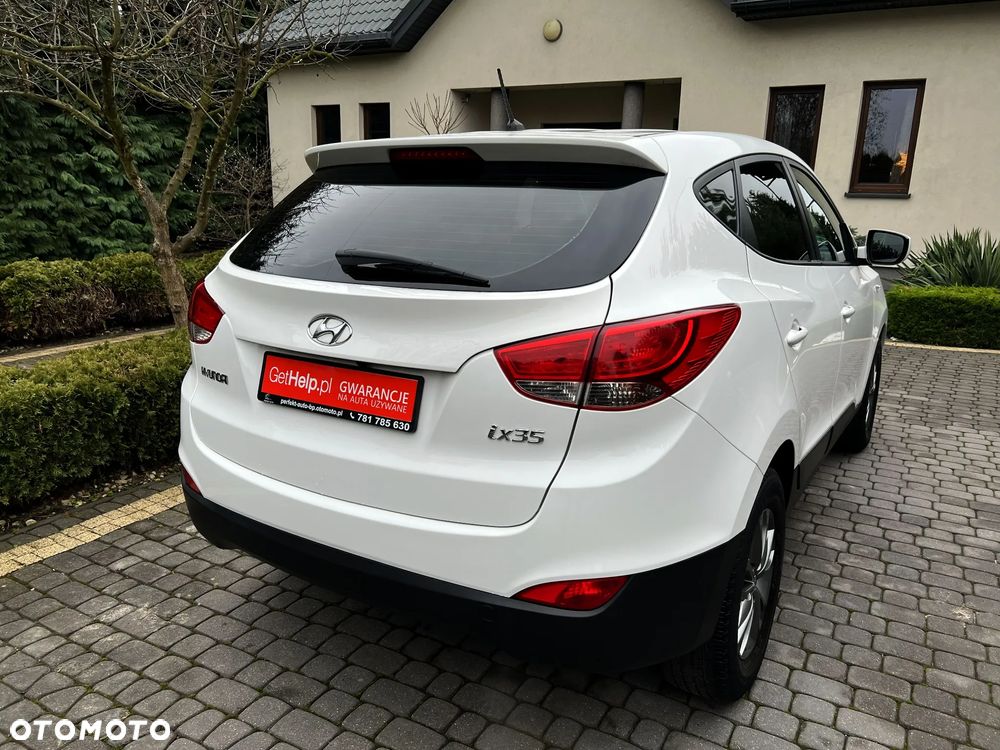 Hyundai ix35 1.6 2WD Fifa World Cup Edition - 3