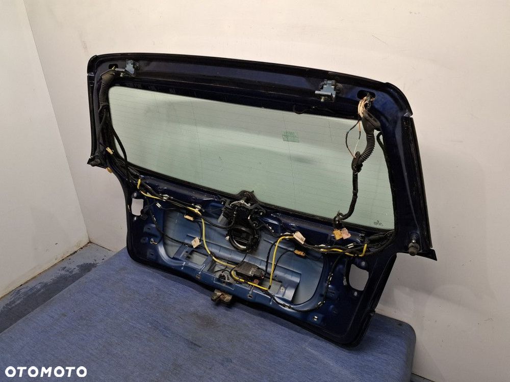 VOLKSWAGEN GOLF V TYLNA KLAPA BAGAŻNIKA - 12