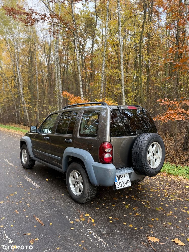 Jeep Liberty 3.7 4x4 - 6