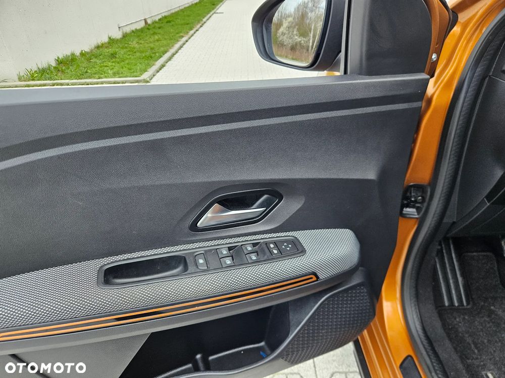 Dacia Sandero TCe 90 Comfort - 27