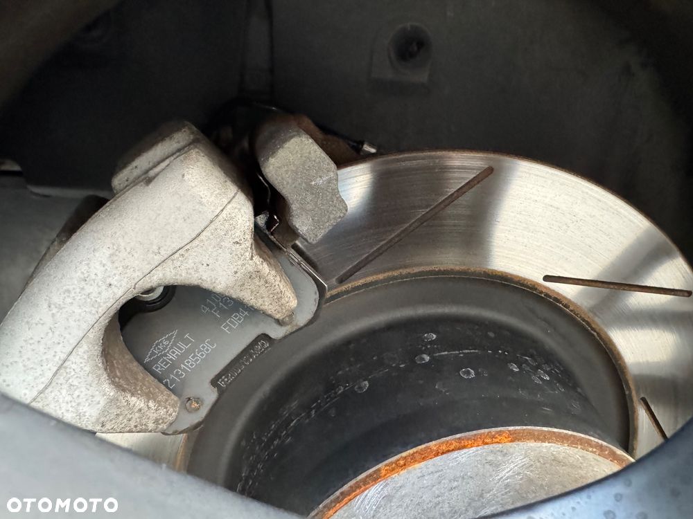 Renault Megane 2.0 16V R.S - 18