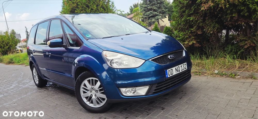 Ford Galaxy 2.0 TDCi Ghia - 19