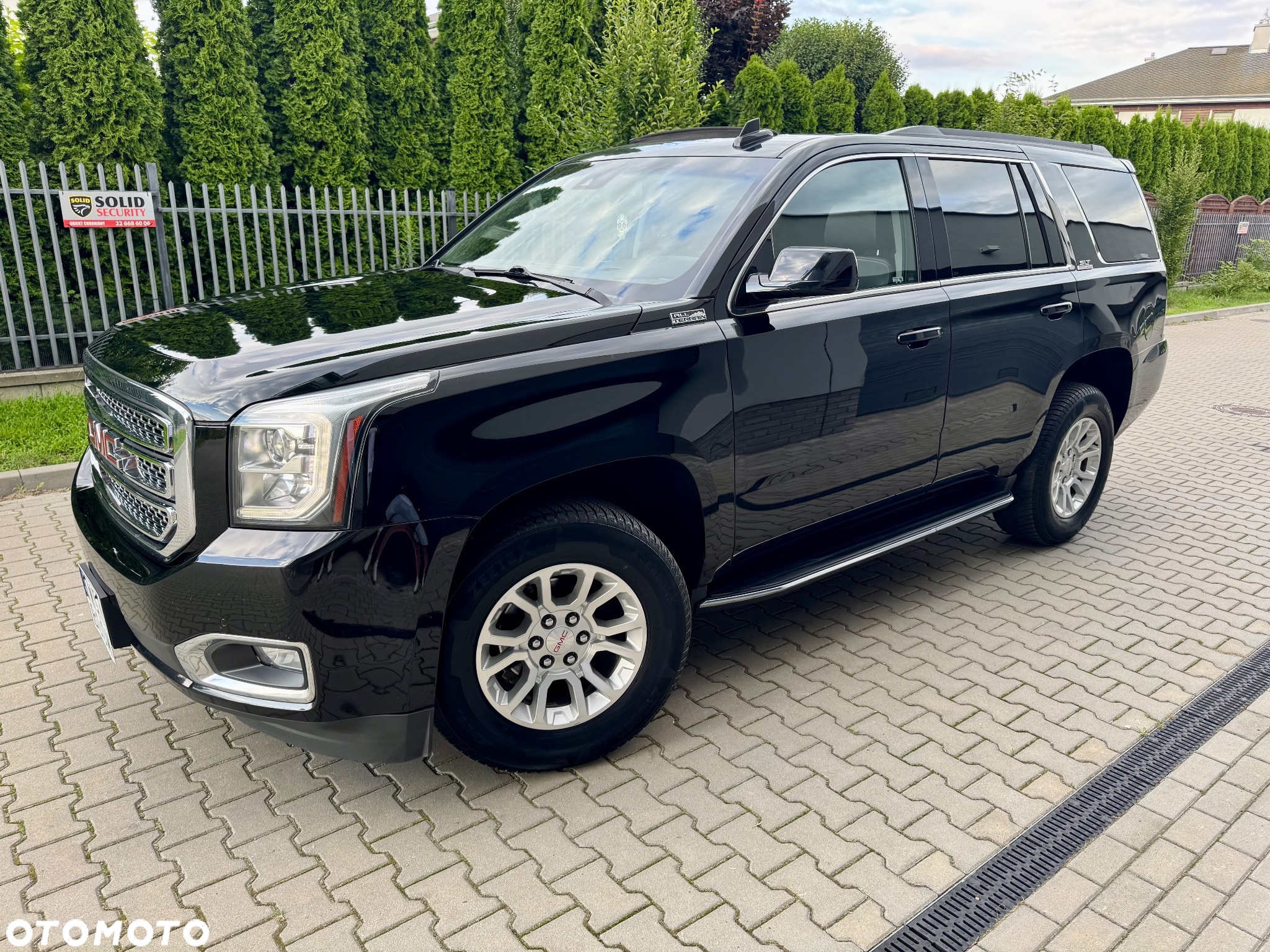 GMC Yukon - 40