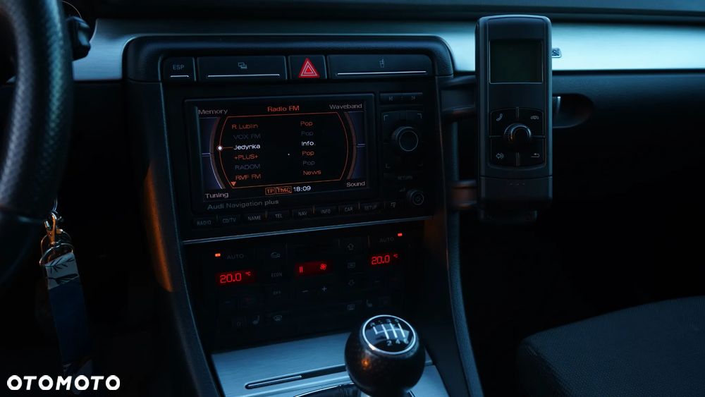 Audi A4 - 16