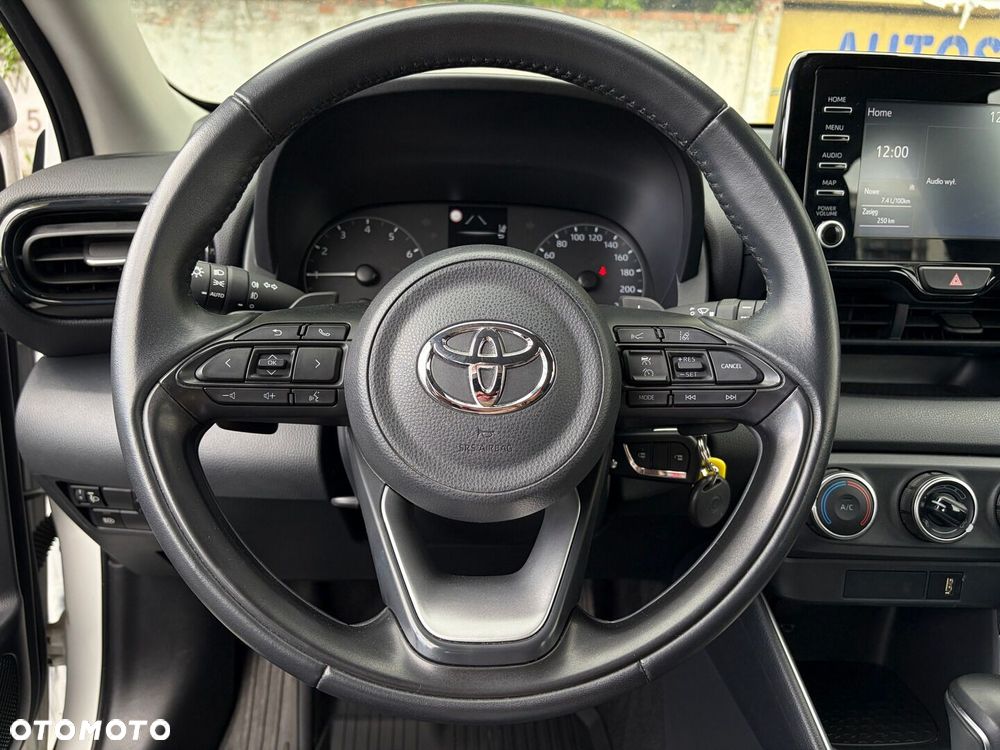 Toyota Yaris 1.5 Comfort CVT - 19