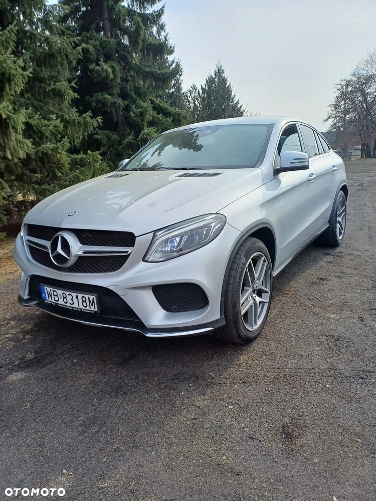 Mercedes-Benz GLE - 1