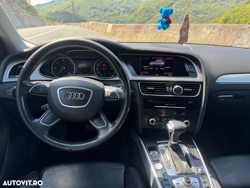 Audi A4 2.0 TDI DPF clean multitronic Ambition - 2