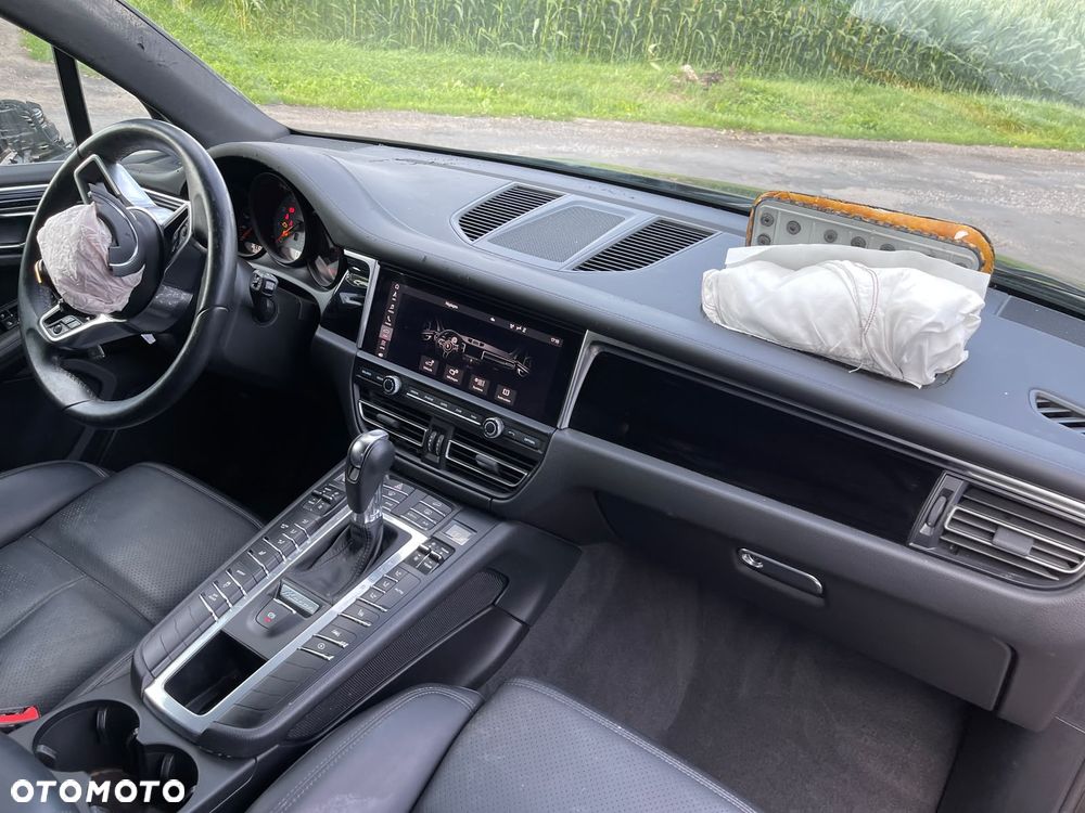 Porsche Macan S - 8