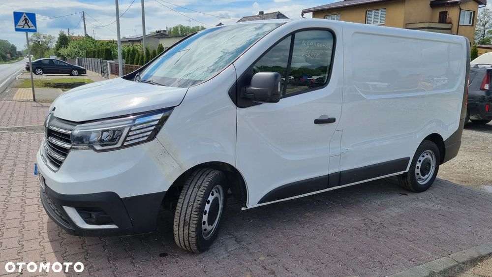 Renault Trafic - 15
