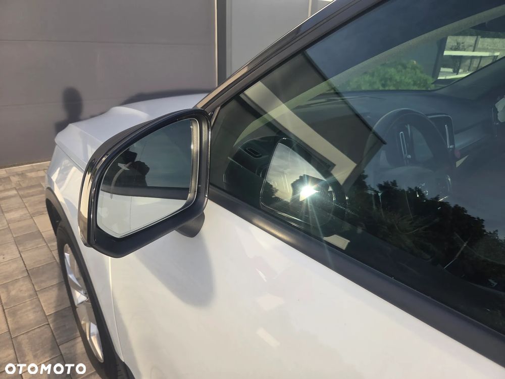 Volvo XC 40 T3 Momentum - 20