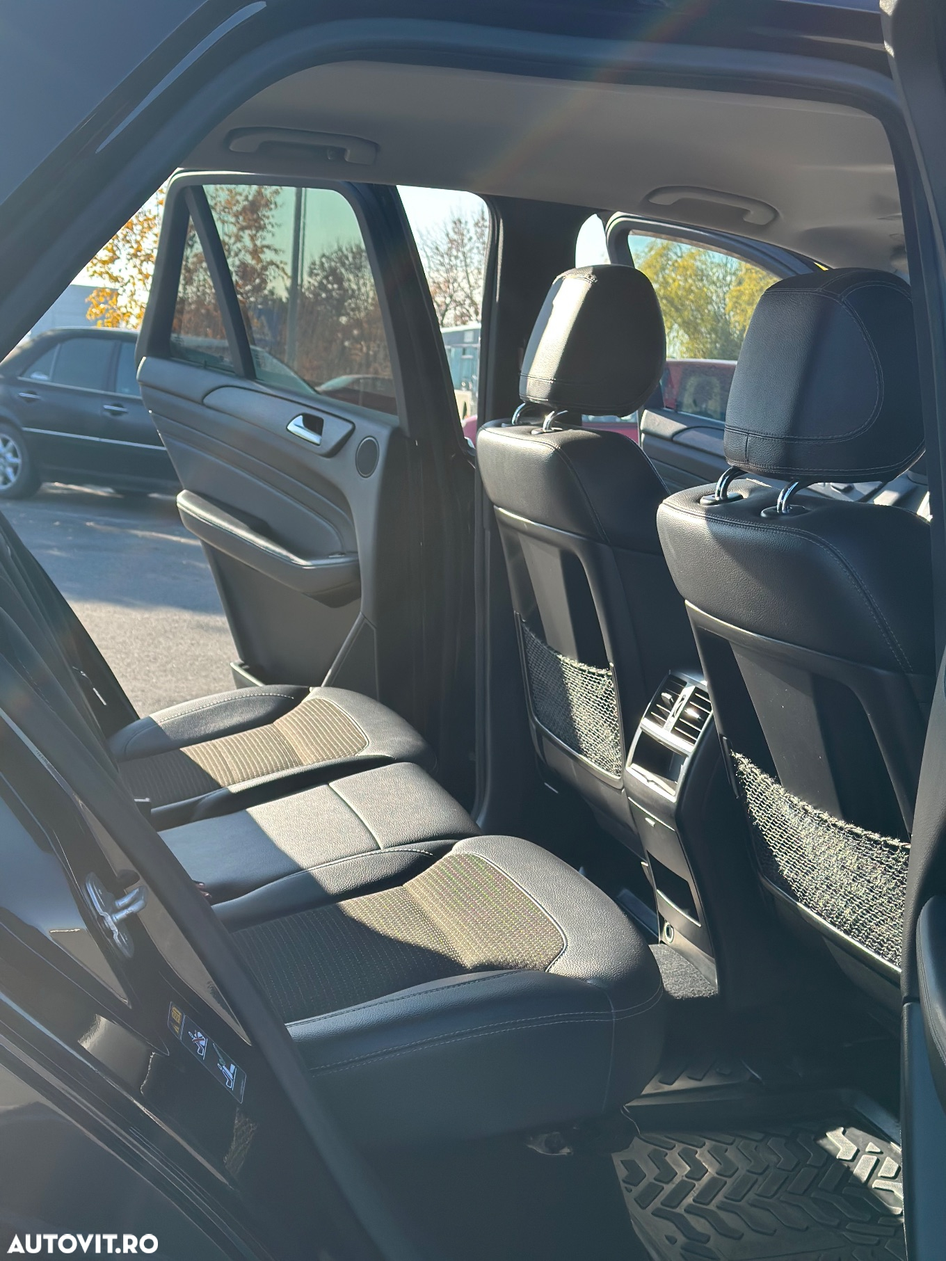 Mercedes-Benz ML 350 BlueTec 4MATIC Aut - 31