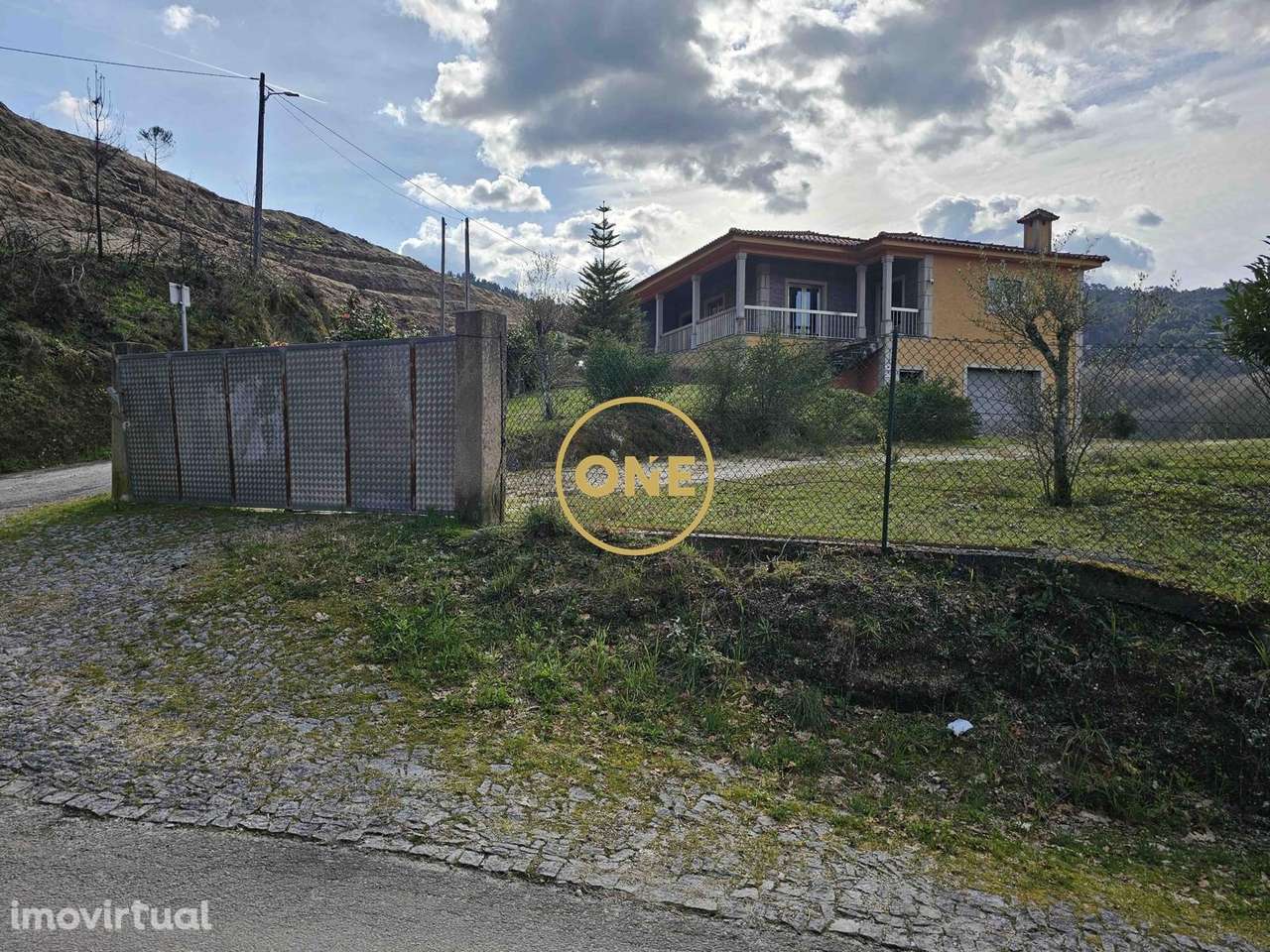 Moradia T4 , Celorico de Basto - RETOMA DE BANCO ! - Grande imagem: 5/14