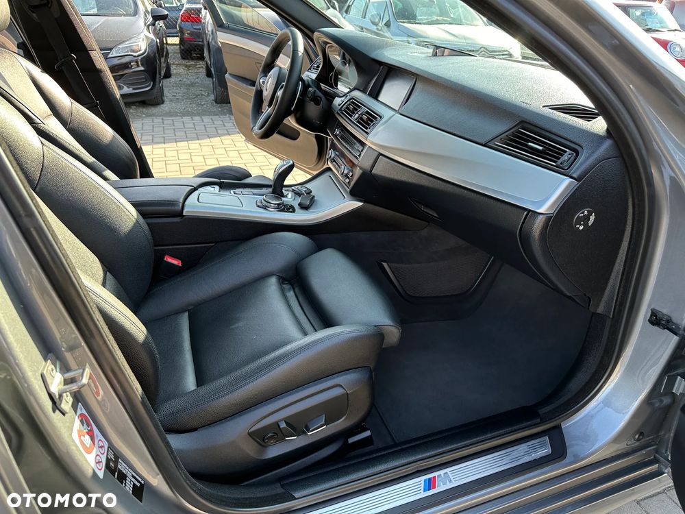 BMW Seria 5 - 25