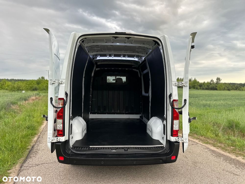 Renault Master - 18