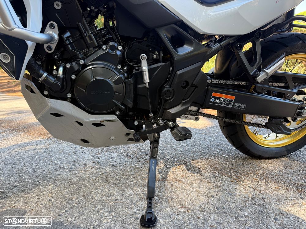 Honda Transalp 750 - 5