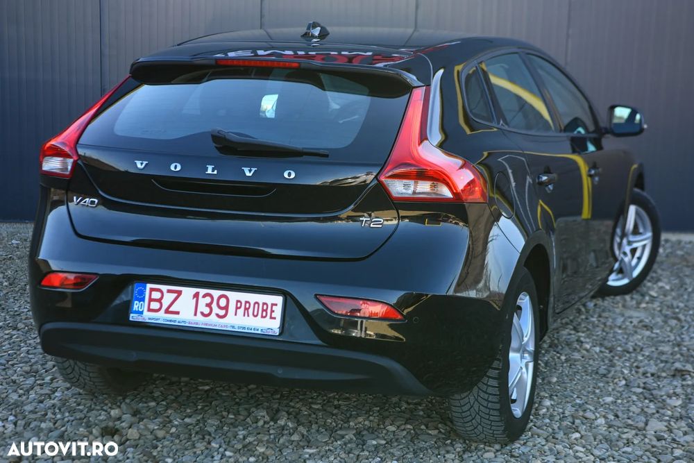 Volvo V40 T2 Geartronic - 6