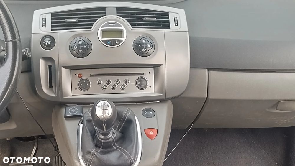 Renault Scenic - 7