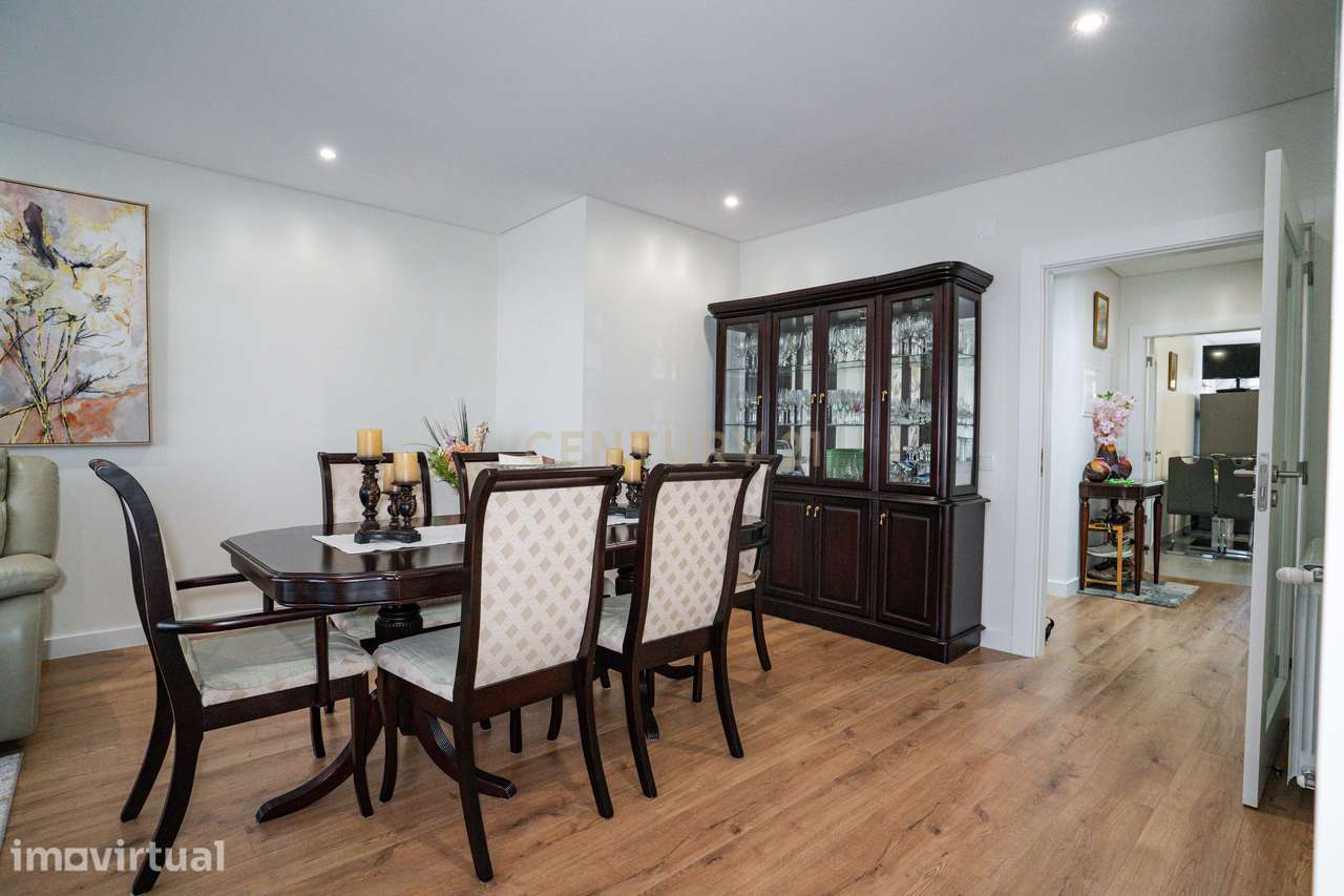 Apartamento T3 Semi-Novo em Caldas da Rainha | 2 Varandas | 2 Parqueam - Grande imagem: 5/20