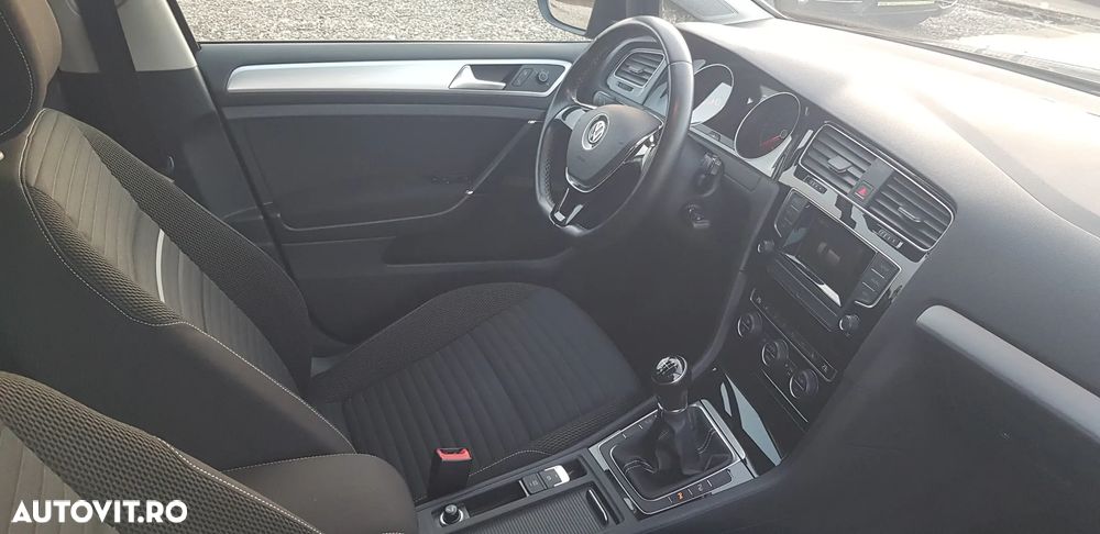 Volkswagen Golf 1.2 TSI BlueMotion Technology Cup - 10